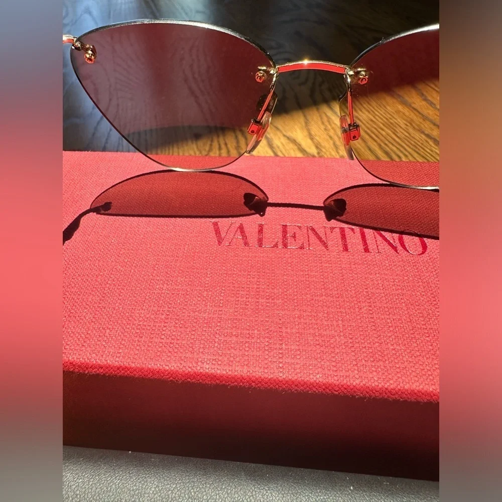 Valentino wire frame sunglasses